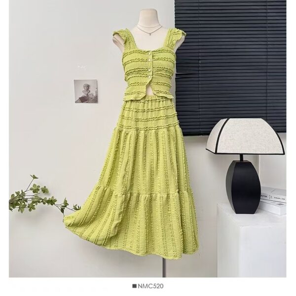 Gentle outfit for women in spring vacation style | 1181
